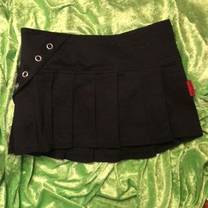 Vintage Black Pleated Tripp Skirt